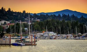 Top-Rated Hood River Fishing Charters & Columbia River Gorge Guid