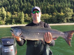 Oregon Fishing Permits: Everything Travelers Need to Know