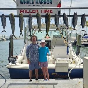 Florida's Offshore Fishing Thrills