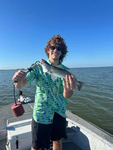 Cast Away with Confidence: Galveston Fishing Joy!