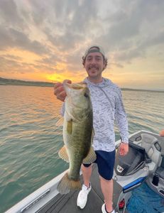 Post front guided fishing trip