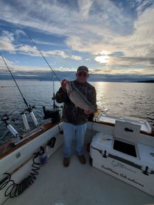 Lake Ontario Fishing Guides
