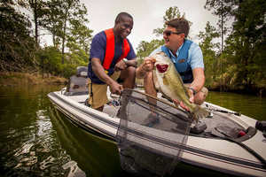 "St. Pete Flats Deliver: 21-Inch Bass Caught Sight Fishing"