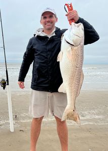 Hooking Redfish: A Galveston Adventure