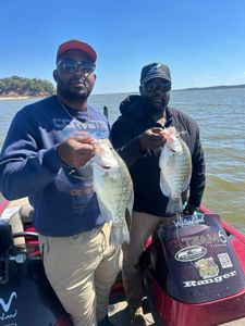 Multi-Lake Guided Fishing Trips (Grenada • Pickwick • Tuscaloosa)