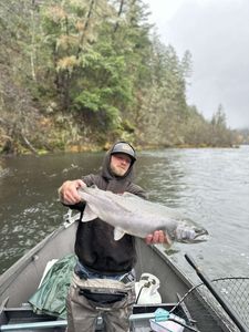 Book Your Chinook, Steelhead, and Coho Trips Today