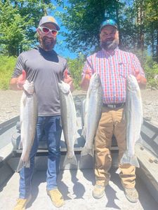 Book Your 2025 Summer Steelhead Trip – Fun for All Ages!