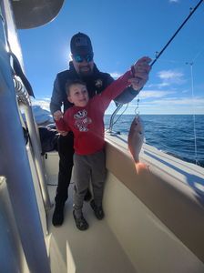 Young Angler Caught His Red Snapper! 