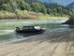 Brian's Boat, great for Oregon River/Bay fishing