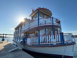 Premium Cruises in Destin, Florida: Sunset, Dinner & Celebration Experiences