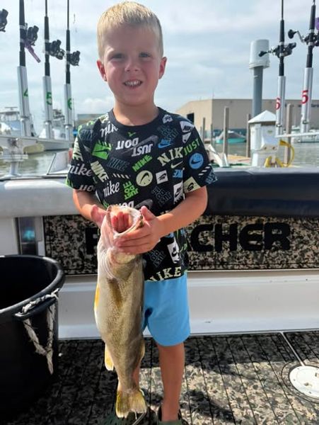 Discover the rich fishing waters of Port Clinton, OH, and enjoy a day focused on great catches, fresh air, and time on the water.