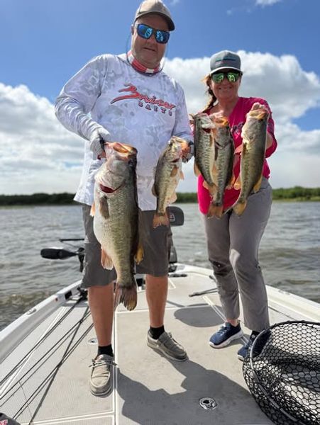 Sebring's freshwater lakes are the perfect setting for action-packed bass fishing with friends and family.