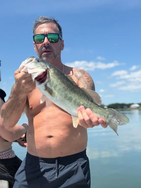 Early mornings, calm waters, and trophy bass—Sebring is the perfect place to start your next fishing adventure.