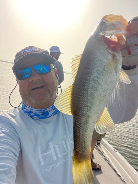 Lake Istokpoga trophy bass