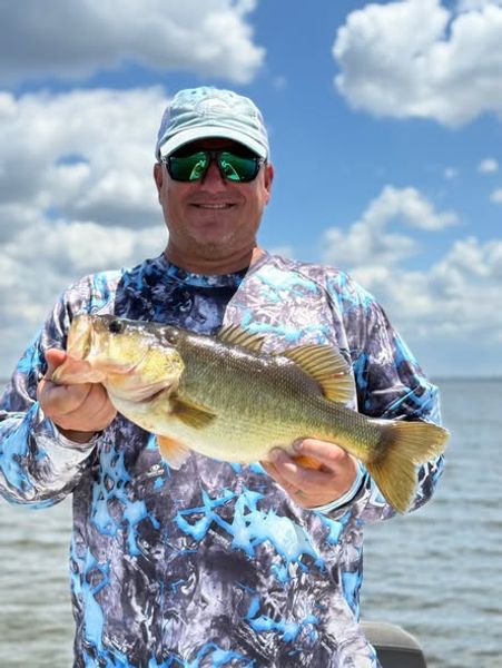 Make your next fishing trip count with a bass fishing adventure in the heart of Florida's Lake Country.