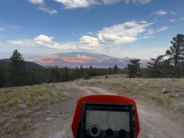 Long-distance trails through the Southwest.