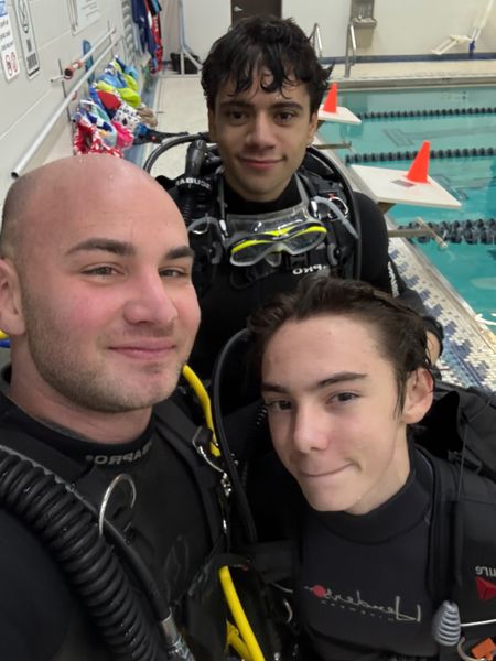 Making scuba diving accessible to beginners.