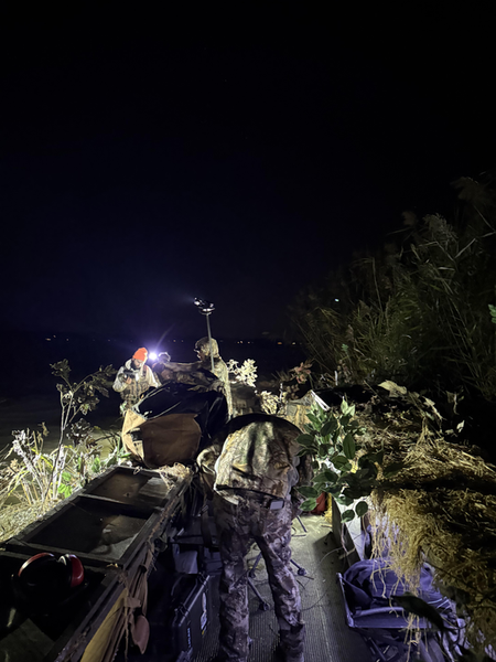Best adventure hunting setup in the wetlands. Clear conditions make for exciting night hunts.