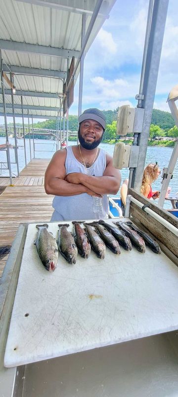 Fish On Guide Service