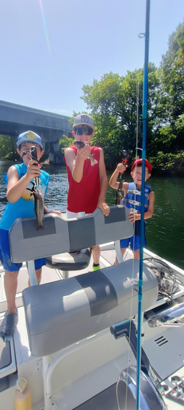 Fish On Guide Service