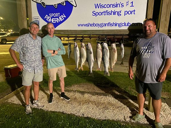 Hot Pursuit Lake Michigan Salmon & Trout Charters