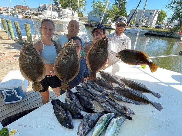 Jerzey Buoyz Sport Fishing