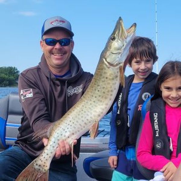 Set The Hook Guide Service LLC.