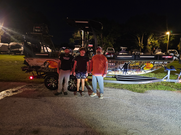 Tampa Bowfishing Charters