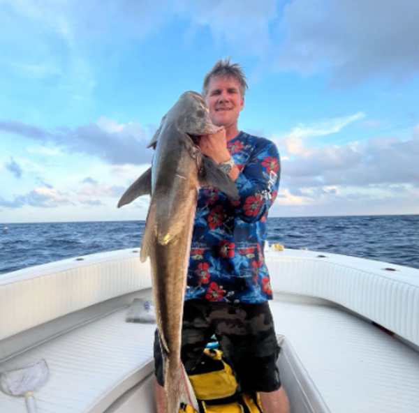 Domestic Six Pack Charters