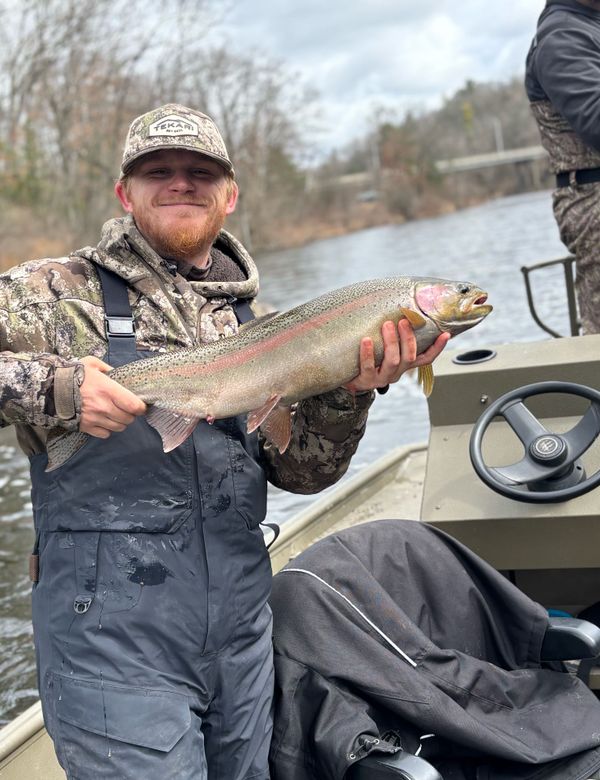 REEL’D IN OUTDOORS GUIDE SERVICE