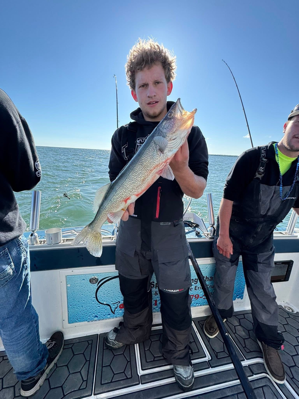 DB Sport Fishing Charters Lake