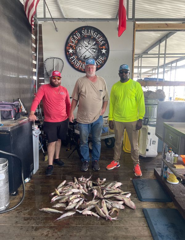 Lead Slingers Outdoor Fishing & Bowfishing Guide