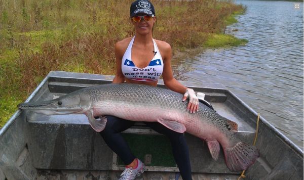 Kirklands Alligator Gar Fishing