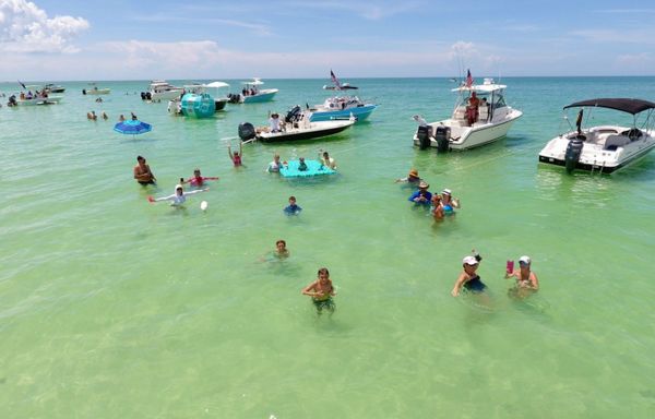 Live Like a Local Boat Charters