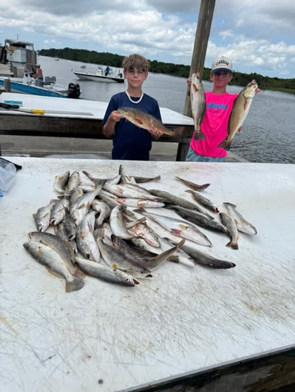 5 Eaux Fishing Charters