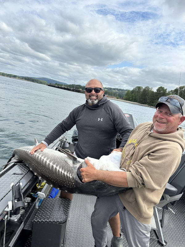 Columbia River Fishing Guides
