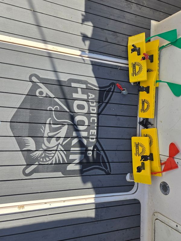 Addicted to Hookin Charter