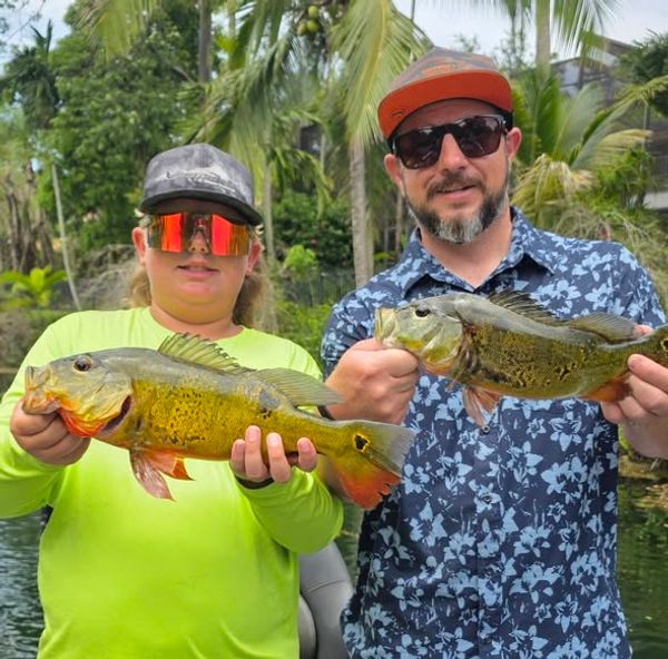 Bassin' With Capt Lou Guide