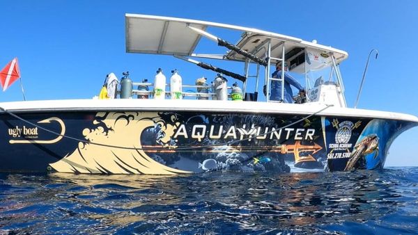 Aquahunter Dive And Fish Charter