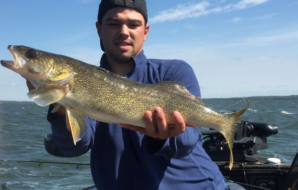 Waters Edge Guide Service and Custom Rods