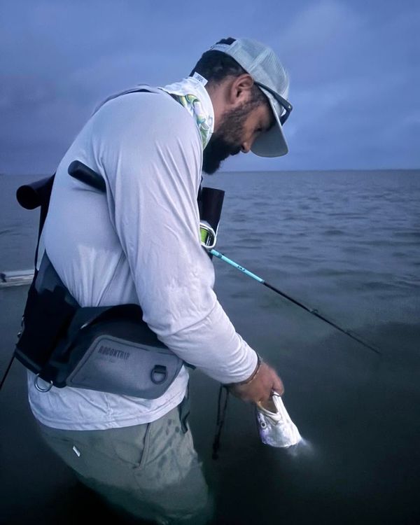 Wade It Out Guide Service