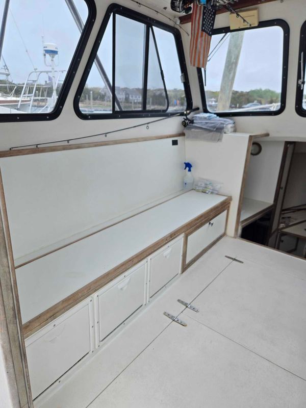 Grey Dolphin Sportfishing Charters