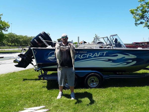Bulldog Charters