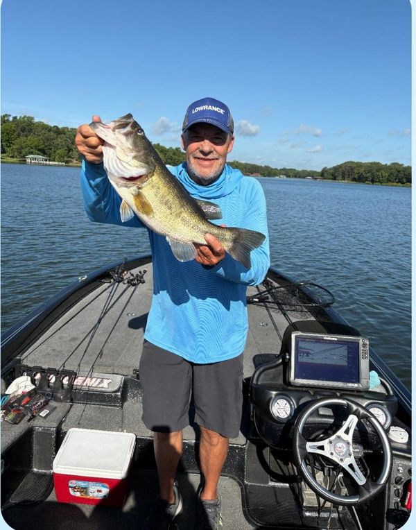 Bass Fishing With Eddie