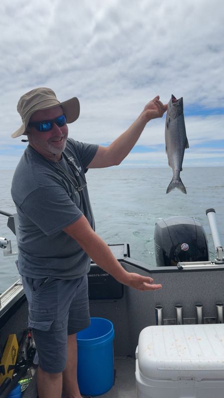 Tin Missile Trophy Sportsfishing
