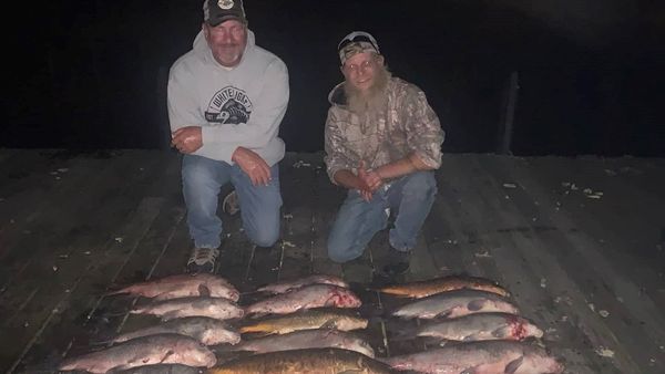 Loz Bowfishing & Adventure Charters