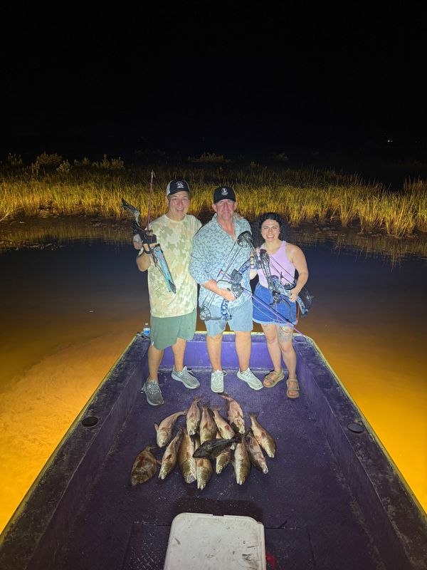 Nock Em Dead Bowfishing Charters
