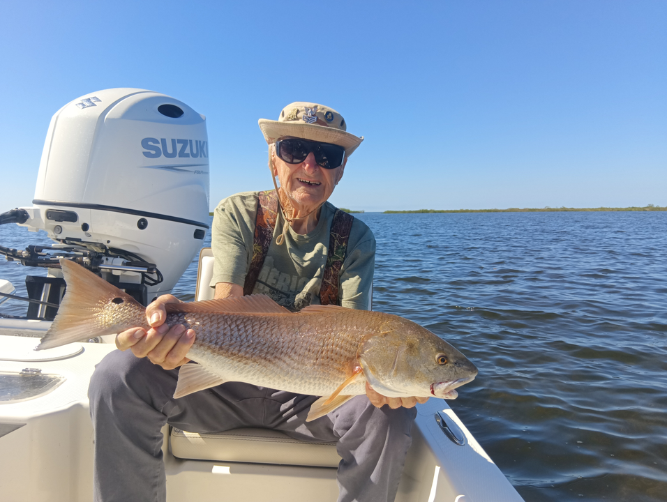 Nice redfish using jigging and trolling in Weeki Wachee!
