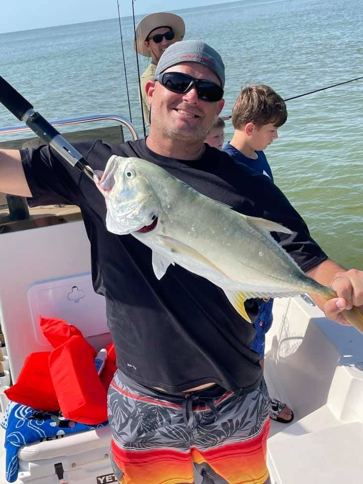 Crevalle Jack, 34-inch fishing
