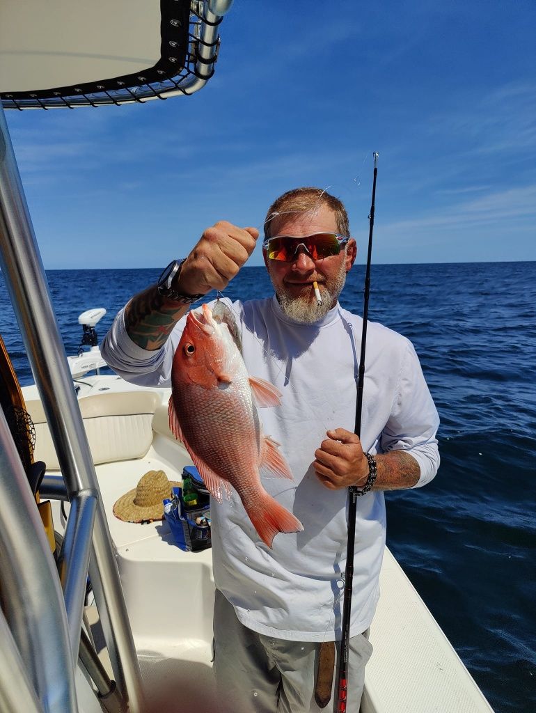 Fishing with a single fish in an unknown location